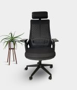Mesh high back office seat