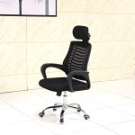 Ergonomic headrest office seat