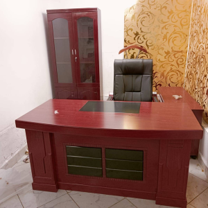 1600mm executive office desk