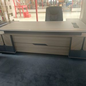 2.4M MD Office Desk