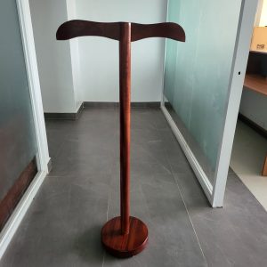 Mutileon Coat Hanger