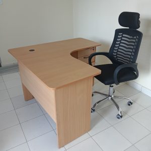 1.2M L-Shape office Table