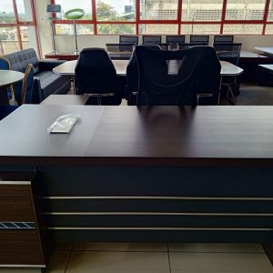 1.8M Executive office Table