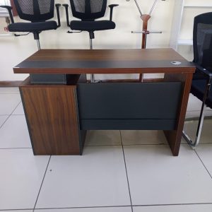 1.2M Office Table