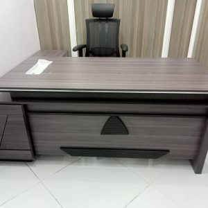 1.8M Executive office Desk