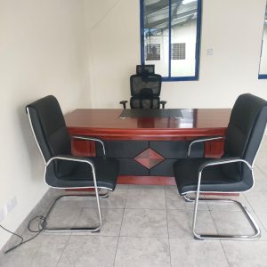 2.2M Execuitive office Table