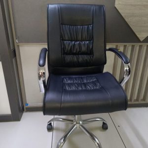 Executive office seat